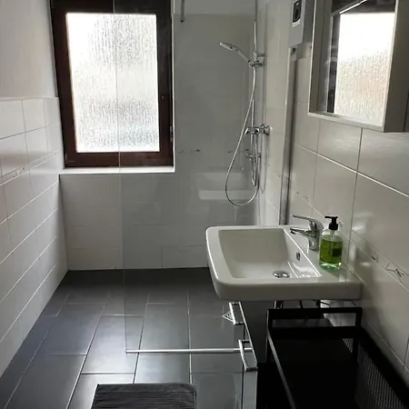 Moderne Schone Dreiraumwohnung Апартаменты