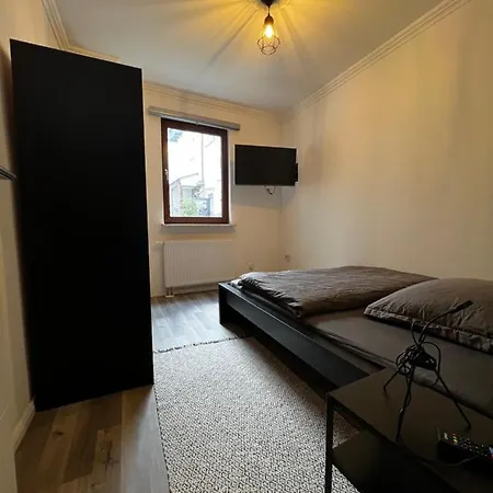Moderne Schone Dreiraumwohnung Апартаменты